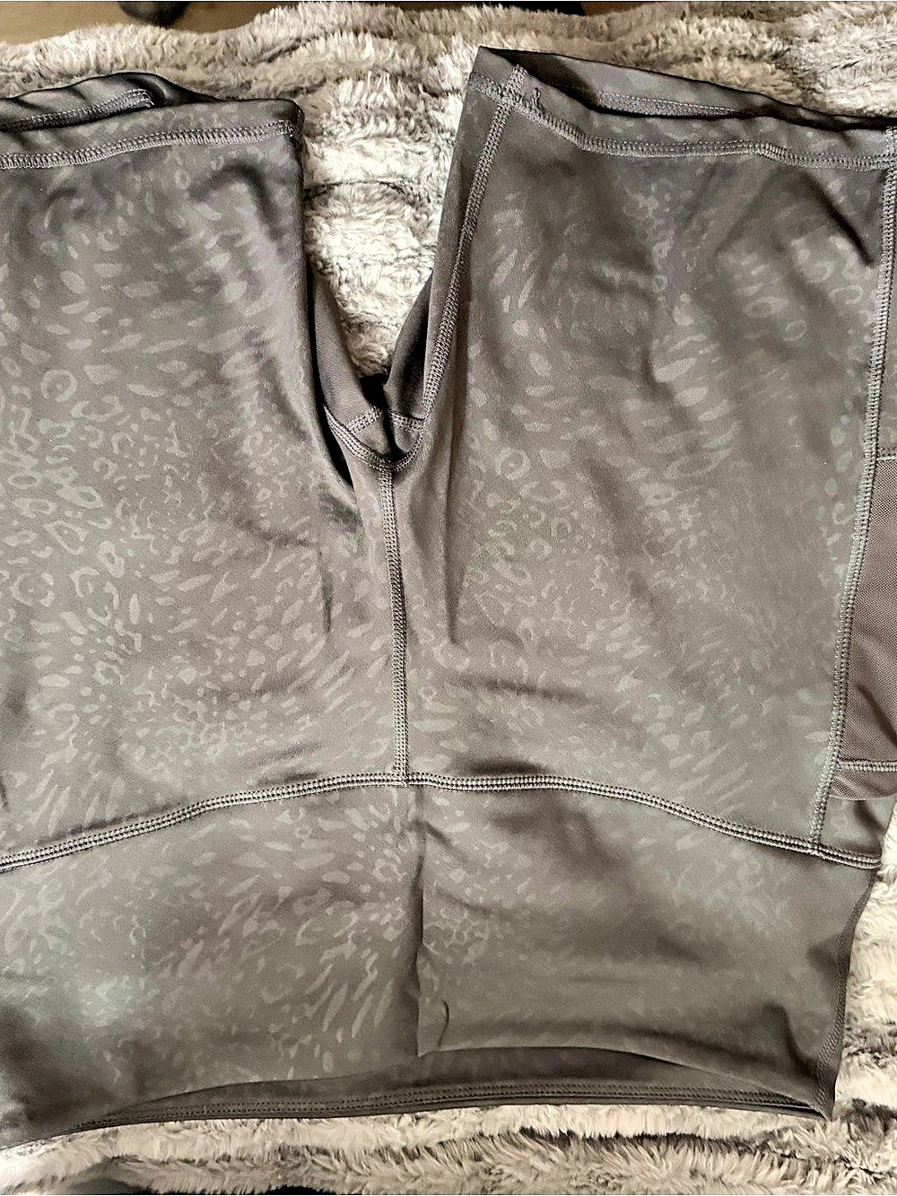 Exercise shorts / leggings (Yitty, Nike, other)